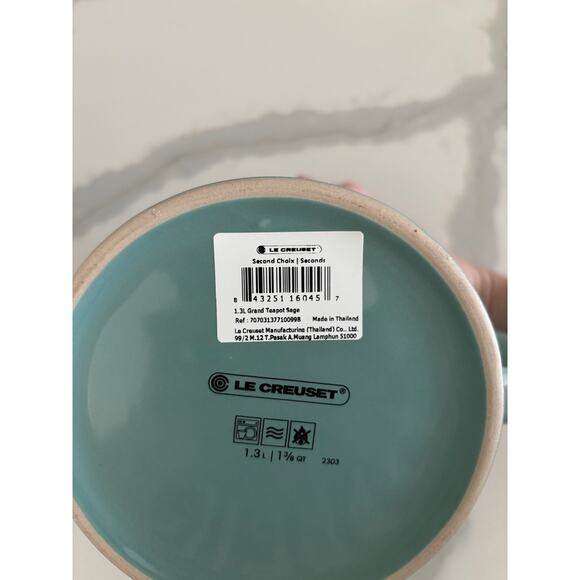 LE CREUSET 1.3L GRAND TEAPOT RETIRED COLOR- SAGE NEW - Picture 7 of 7